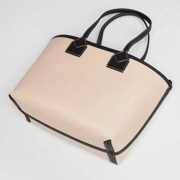 Burberry Beige Canvas Heritage Medium Tote Bag - Picture 3 of 12